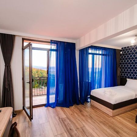 Пиргуля Hotel Miladinovtsi Luaran gambar